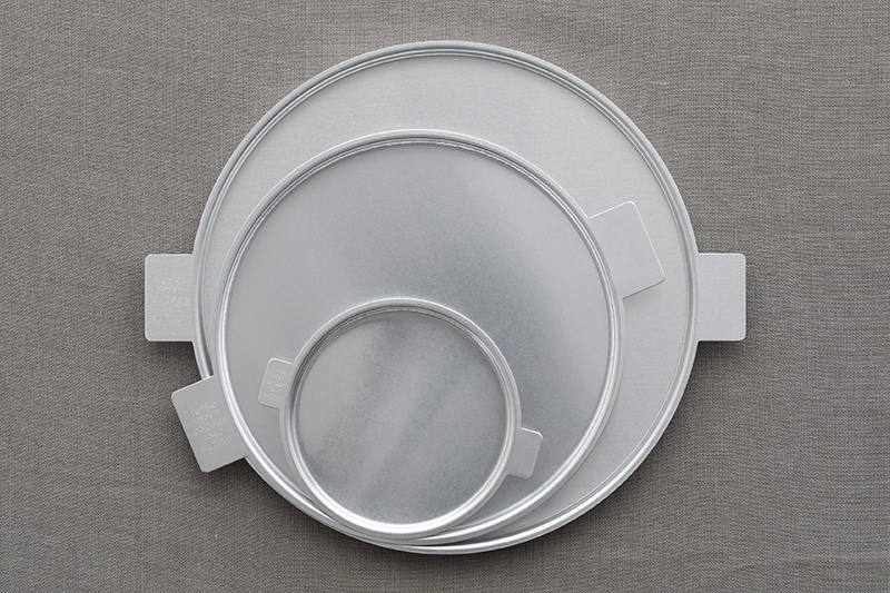 aluminum tray | products | yumiko iihoshi porcelain