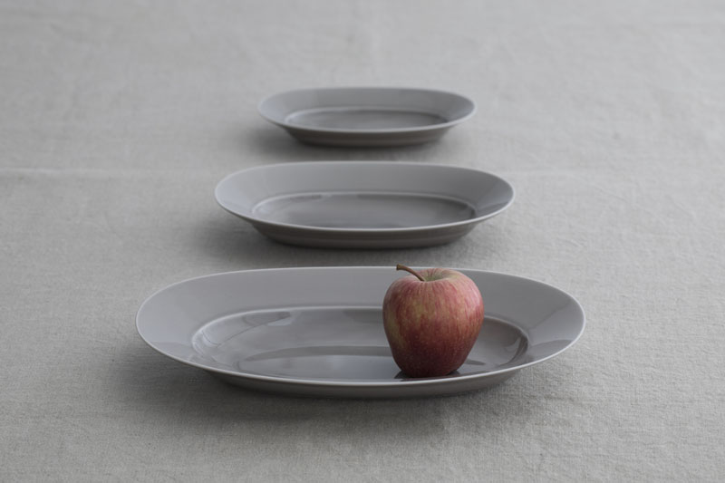 Oval Plate | products | yumiko iihoshi porcelain