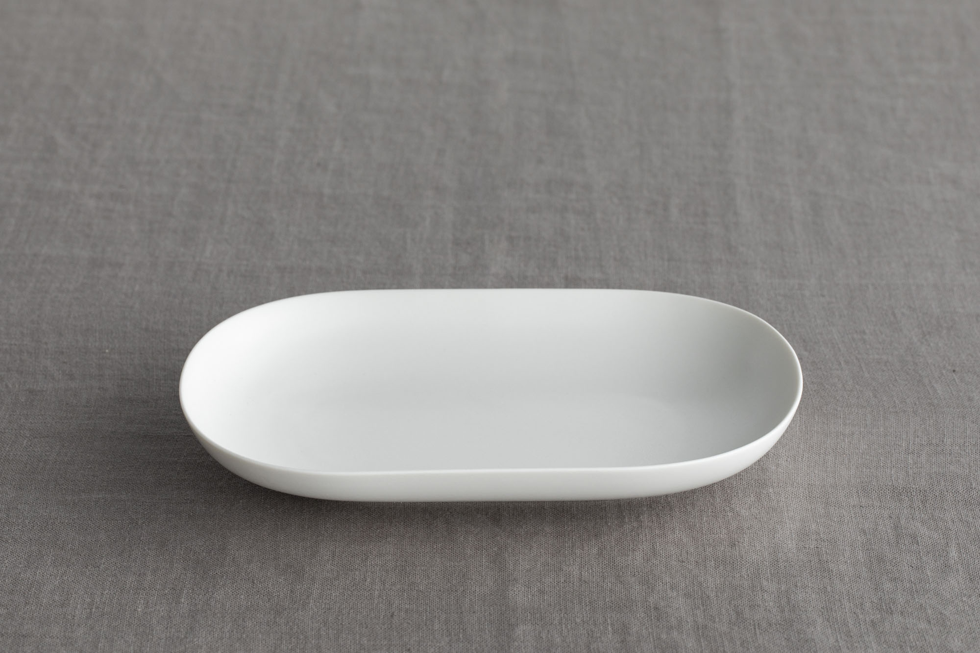 ReIRABO　oval plate M - yumiko iihoshi porcelain 公式オンラインショップ