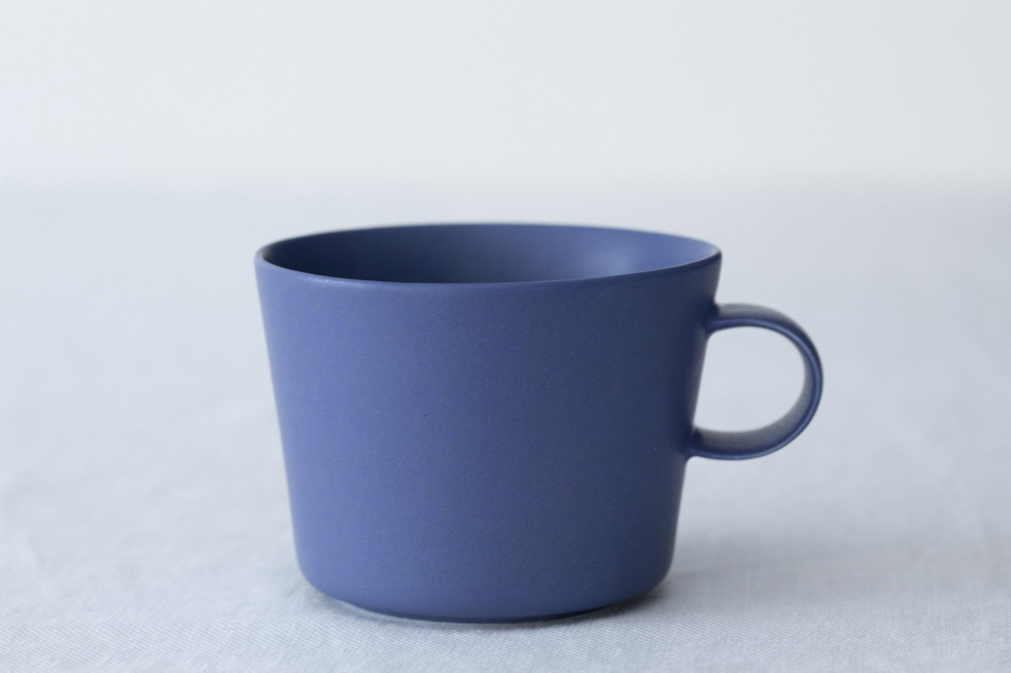 unjour matin cup (cup L) - yumiko iihoshi porcelain 公式オンライン 